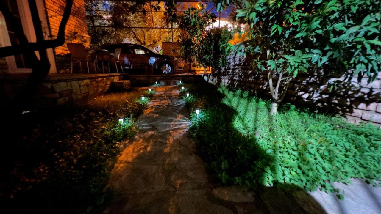 Studios&Apartment Niko Luka Ksamil Esterno foto
