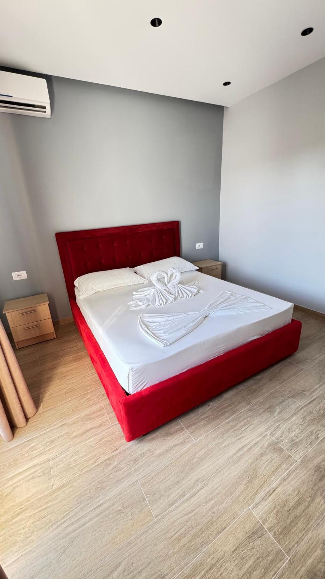 Studios&Apartment Niko Luka Ksamil Esterno foto